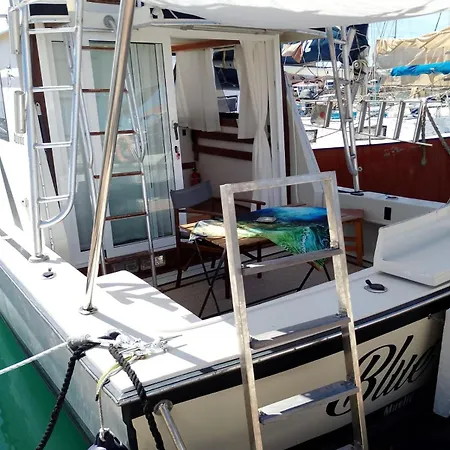 Corralejo Boat Experience بوتيل *